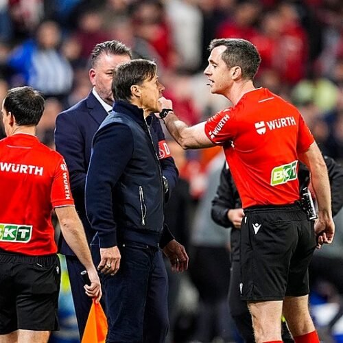 Sobrevivir desde el caos: Almeyda no escucha y sigue