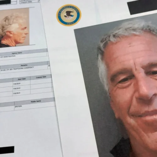 Acusan al Gobierno de Trump de ocultar los nombres de seis hombres «ricos y poderosos» que aparecen en los archivos de Epstein