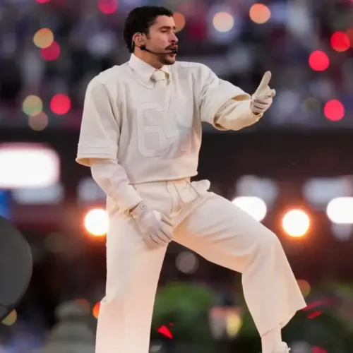 Congresistas republicanos piden multar y «encerrar» a Bad Bunny por el espectáculo de la Super Bowl