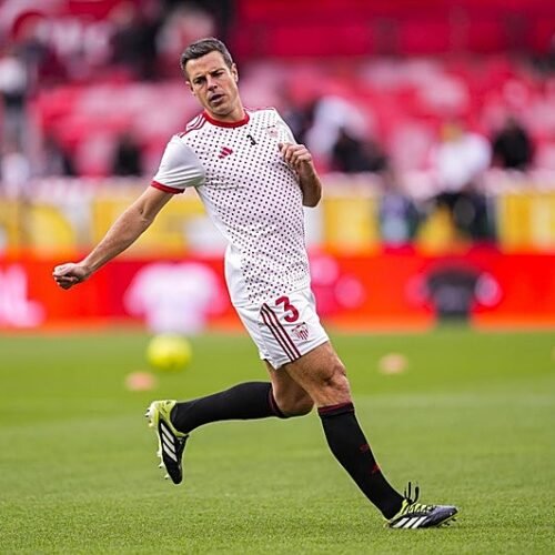 El Sevilla FC descarta la lesión de Azpilicueta tras someterse a pruebas médicas