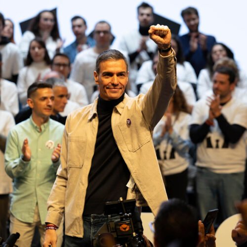 El mundo no necesita ni un salvador más