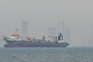 Bruselas no teme que haya escasez de petróleo y gas por la guerra en Oriente Medio: «Estamos bien preparados»