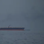 Trump redobla sus amenazas a los aliados después de que España, Francia e Italia le vetaran el uso de bases y espacio aéreo