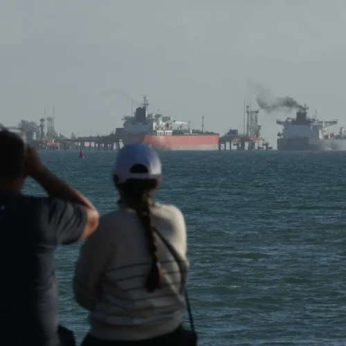 Un petrolero ruso con 100.000 toneladas de crudo llega al puerto de Matanzas en Cuba