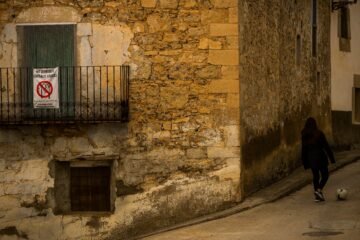 Guía para entender el caso de corrupción ambiental que amenaza con paralizar el mayor parque eólico de España