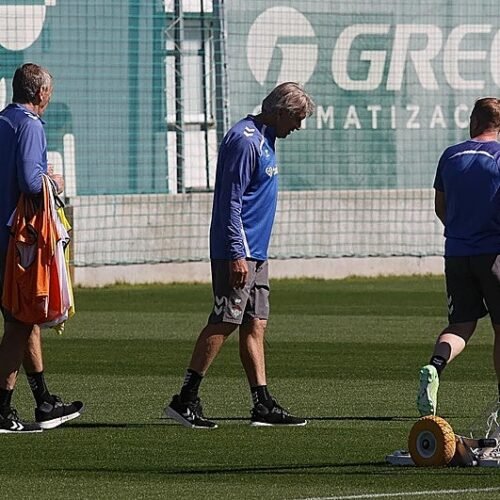 Pellegrini: «Algo estaremos haciendo mal para que la hinchada no esté apoyando en determinados momentos»