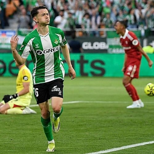 Nueve de los diez últimos goles del Betis fueron antes del descanso