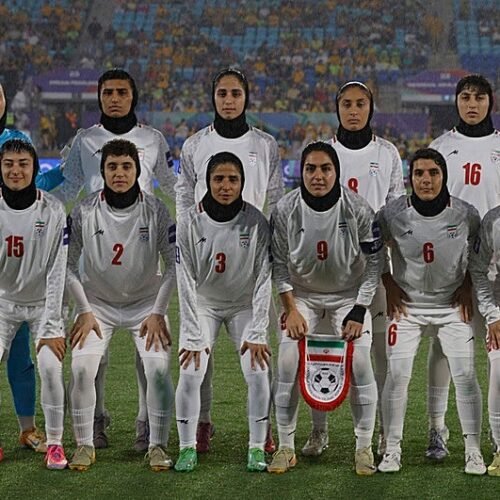 Irán califica de traidora a la selección femenina de fútbol por no cantar el himno