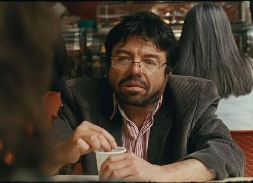 ‘Un poeta’, un canto a la derrota que solo gana premios: «No triunfar está bien. Nos obsesionamos con el éxito, pero lo normal y humano es fracasar»