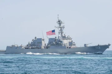 Guerra de Irán, en directo | EEUU asegura haber bloqueado los puertos de Irán y sus destructores ya interceptan petroleros