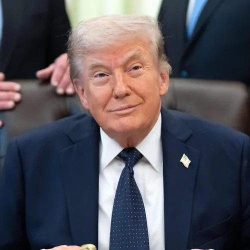 Trump analiza la posible reducción de tropas estadounidenses en Alemania