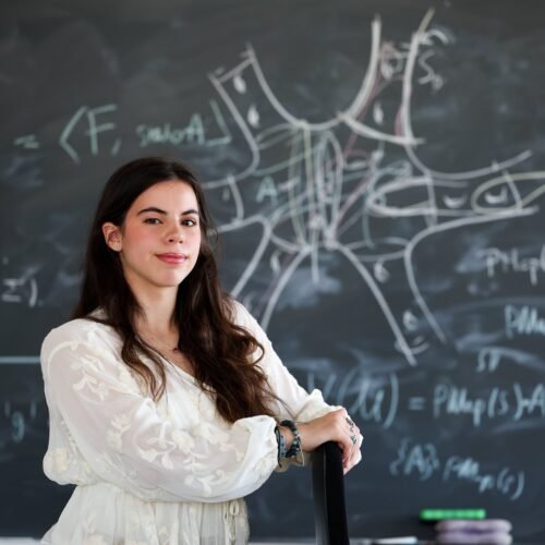 Ver belleza donde otros ven números: la cantera de jóvenes matemáticos del CSIC abre nuevas inscripciones