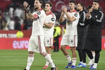 Las cuentas del Sevilla FC para una permanencia que eleva su precio