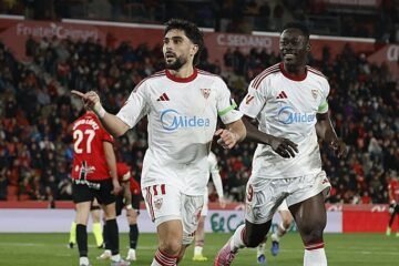 Maupay, entre convencer a García Plaza y sus elogios a De Zerbi: «Es un fichaje fantástico»