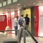 La UCO entra en la sede del PSOE en Ferraz, en directo | Finaliza tras doce horas el registro de la UCO en Ferraz