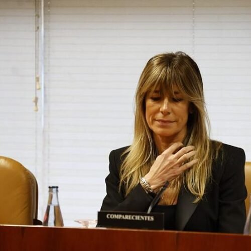 La Cámara de Cuentas de Madrid revisará los contratos por 123.000 euros de la cátedra de Begoña Gómez en la Complutense mientras su abogado pide aplazar su citación del 9 de junio