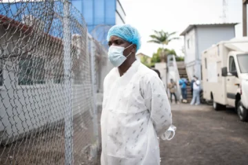 Cruz Roja confirma la muerte de tres voluntarios por el brote de ébola en la República Democrática del Congo
