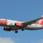 El piloto de un avión que volaba entre Tenerife y Reino Unido sufre un infarto a 9.000 metros de altura