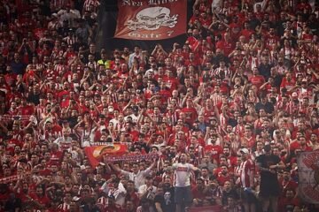 Cruce de aficionados en Atenas: lo que moviliza una final de la Euroliga