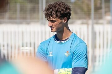 Manu González será el tercer portero en la plantilla del Betis
