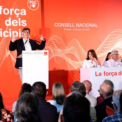 Salvador Illa apela al «orgullo socialista» tras el batacazo en las encuestas del PSC y el PSOE
