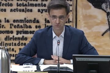 El presidente de RTVE entona un duro ‘mea culpa’ por subtitular a la madre de Fabián Ruiz: «Fue un grave error (…) Estamos investigando qué pasó»