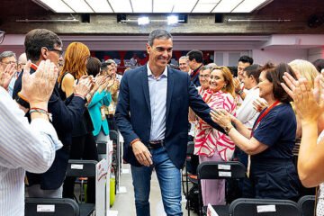Sánchez ningunea al PSOE, limita la corrupción a «personas concretas» y oprime a la «corriente minoritaria» de los críticos