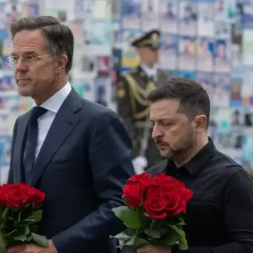 Rutte viaja por sorpresa a Kiev para reunirse con Zelenski tras los últimos ataques rusos contra Ucrania