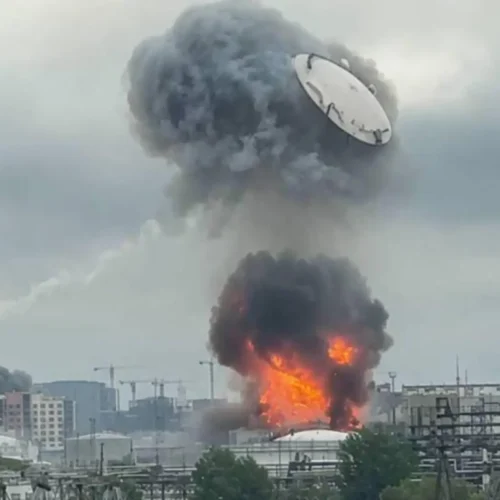 Moscú se blinda ante los masivos ataques ucranianos con drones: Kiev lanzó más de 600 solo en el último ataque