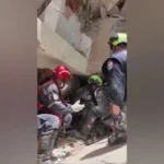 Rayos de esperanza en medio de la tragedia de Venezuela: un bebé y un niño de 11 años son rescatados tras tres días bajo escombros