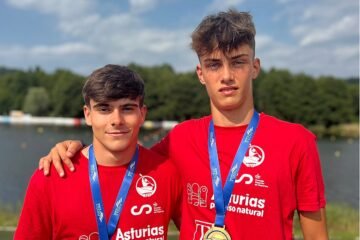 Álvaro Pedrosa, oro sevillano en canoa doble en el Europeo juvenil de maratón