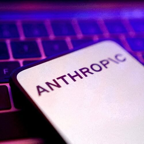 La IA de Anthropic ‘hackeó’ a tres empresas por error