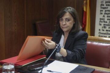 El juez Pedraz cita a declarar como imputada el 9 de septiembre a la gerente del PSOE por el caso de las cloacas de Ferraz
