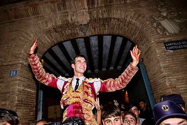 Navalón, a sangre y fuego, conquista también la Feria de Julio de Valencia