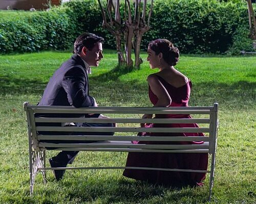 ‘La Promesa’, avance del capítulo de hoy, martes 21 de julio: Manuel y Julieta dan un paso más en su cita secreta