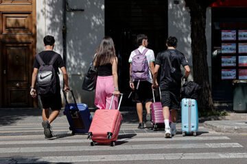 Los pisos turísticos reclaman 500 millones de euros al Estado por el fiasco judicial del registro único
