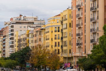 PSOE y Sumar pactan blindar el precio de los alquileres hasta julio de 2028 en un decreto que debe convencer a PNV y Junts