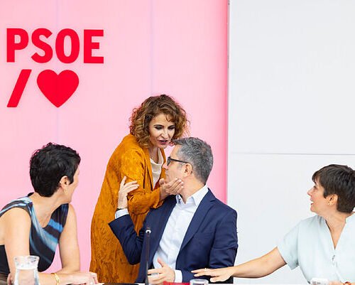 El PSOE mantiene la tensión con Ayuso por la gestión de los incendios: «Ella es la primera que dispara»