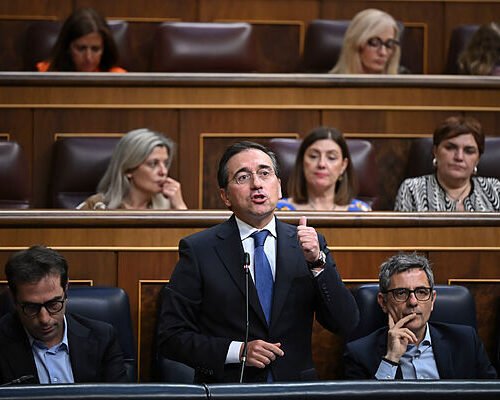 El TSJ de Madrid revisará el sistema de asignación de destinos de los diplomáticos españoles