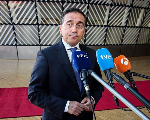 La avalancha marroquí desata una crisis europea: cuatro países de la UE piden a España que «recupere el control» de sus fronteras y plantean la exclusión de Schengen