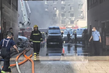 Al menos 28 muertos por un incendio en una fábrica de calzado en China