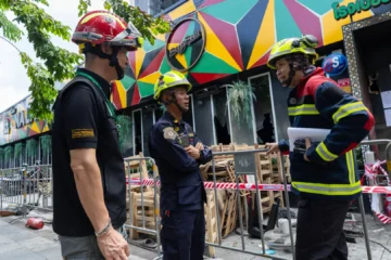 Sube a 30 el número de muertos por el incendio en un bar de Bangkok