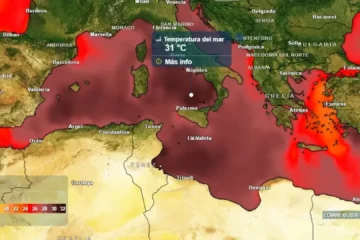Un meteorólogo avisa del riesgo potencial de que se formen medicanes este otoño en el Mediterráneo
