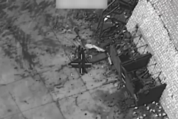 Estados Unidos encadena diez días de ataques contra Irán y golpea centros de mando y lanzaderas de misiles y drones