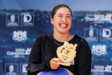 Nía Suardiaz recupera el trono mundial del Wingfoil Surf-Freestyle