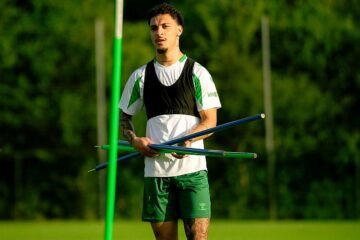 Antony afina su puesta a punto en solitario antes del estreno del Betis en la pretemporada