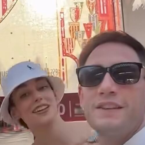 Los streamers Gero Momo y Davo Xeneize visitan el Ramón Sánchez-Pizjuán: «El mejor estadio de Sevilla»