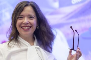 Una experta en oratoria advierte: «El miedo a hablar en público se aprende en la infancia»