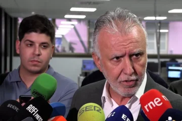 Torres cree que el Tribunal de la UE «hoy calla muchas bocas» sobre la Ley de Amnistía