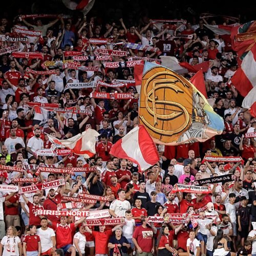 La Federación de Peñas  acusa de «burdo intento de chantaje» al Sevilla FC buscando «silenciar la voz» del sevillismo